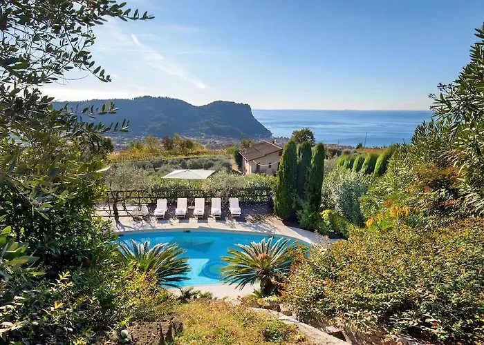 Villa Rosa del Garda